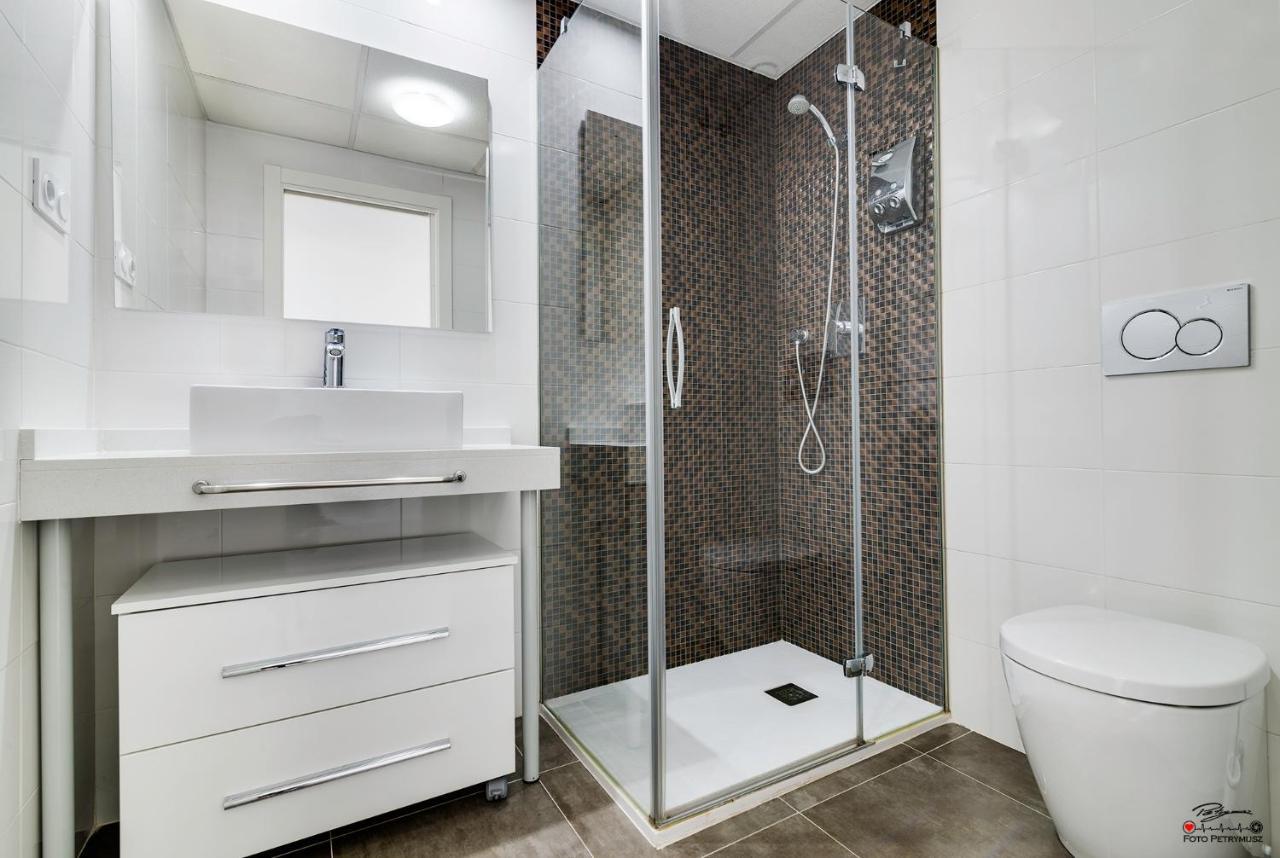 Torrevieja - Punta Prima Sea Senses Apartment ภายนอก รูปภาพ